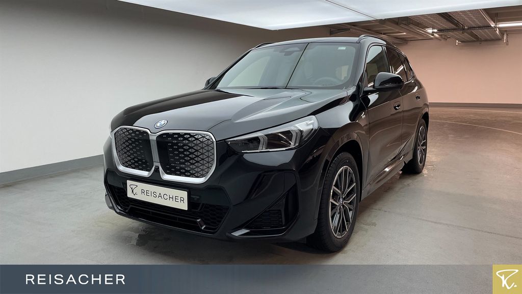 BMW iX1 2.383 km 51.390 &euro; Augsburg 86167