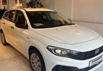 Fiat Tipo 48.636 km 14.450 &euro; Dresden 01109