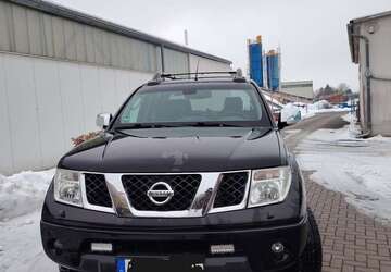 Nissan Navara 240.697 km 9.200 &euro; Königstein 92281