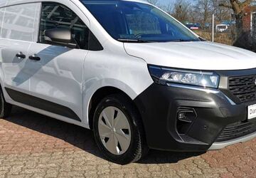 Nissan Townstar 15.600 km 17.900 &euro; Flensburg 24941