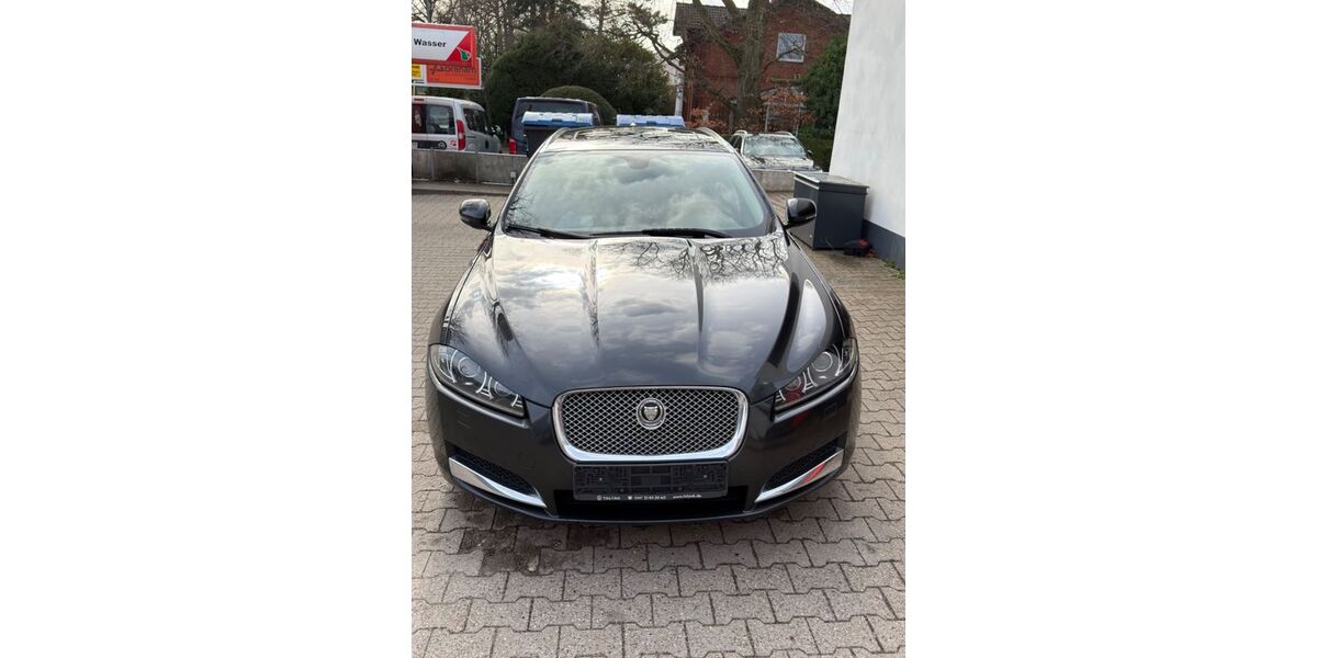 Jaguar XF 233.000 km 6.499 &euro; Lübeck 23569