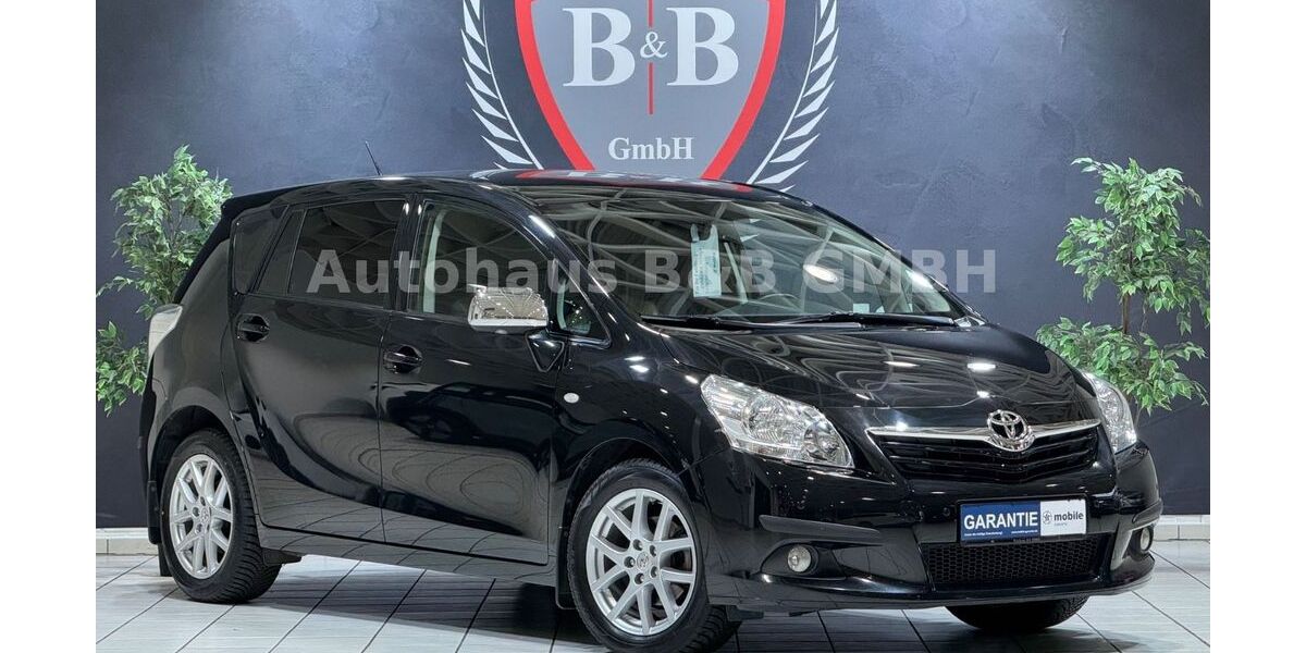 Toyota Verso 149.000 km 8.990 &euro; Bergheim 50126
