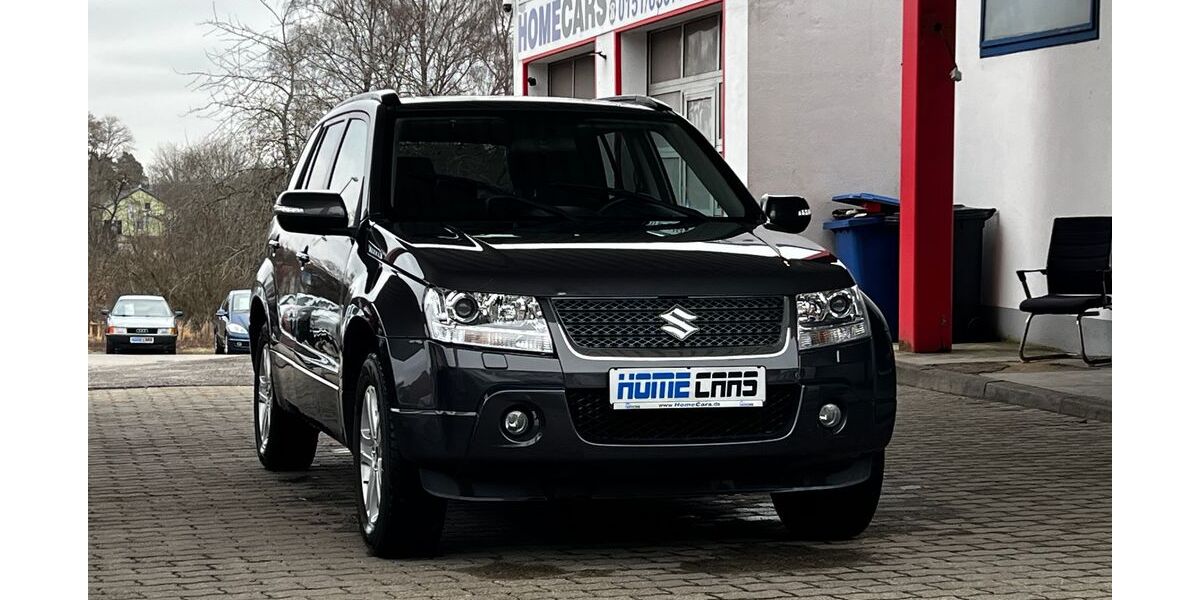 Suzuki Grand Vitara 154.000 km 6.999 &euro; Oberndorf am Neckar 78727