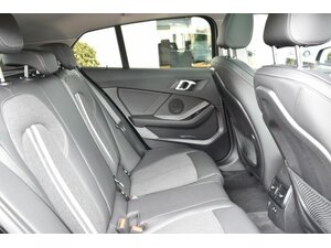 BMW 118d Aut. Advantage PanoDach 17 Zoll Teilleder 30.708 km 22.995 &euro; Donauwörth 86609