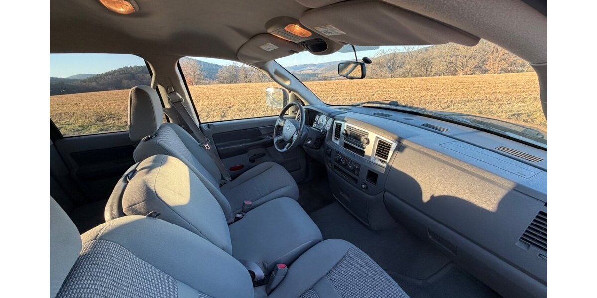 Dodge RAM 1500 Hemi 172.000 km 7.500 &euro; Rudolstadt 07407