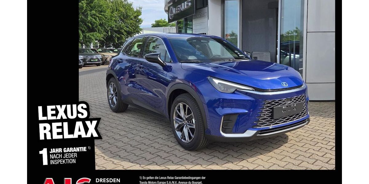 Lexus LBX 2.200 km 33.950 &euro; Dresden 01139