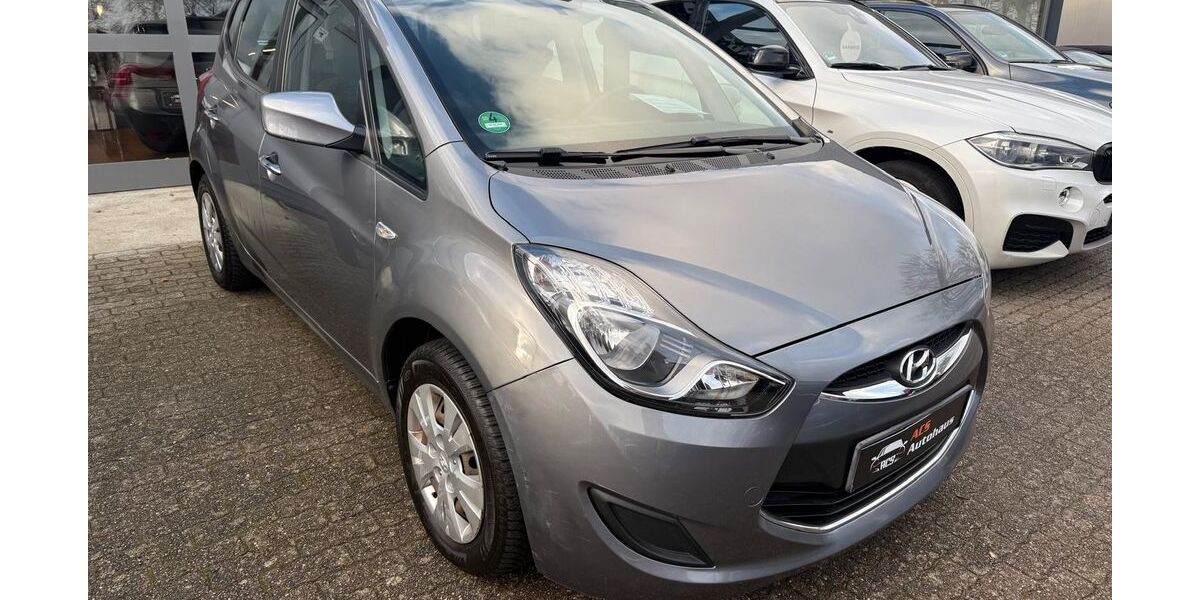 Hyundai ix20 51.710 km 7.980 &euro; Eggebek 24852