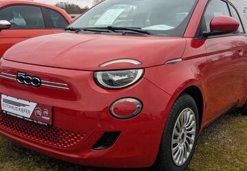 Fiat 500e 2.500 km 25.990 &euro; Sinsheim 74889