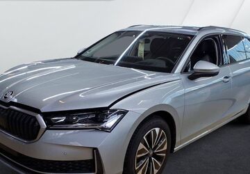 Skoda Superb 17.241 km 38.530 &euro; Wolfratshausen 82515