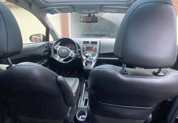 Toyota Verso-S 75.000 km 11.000 &euro; Lengerich 49525