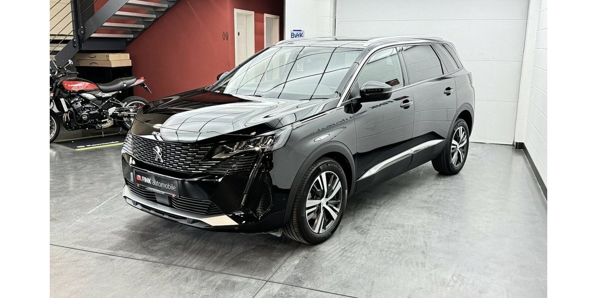 Peugeot 5008 Blue HDI 130 Allure Pack 1.Hand Carplay 52.400 km 22.320 &euro; Lich 35423