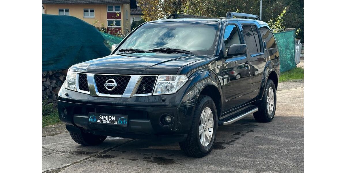 Nissan Pathfinder 298.000 km 14.690 &euro; Sasbach 77880