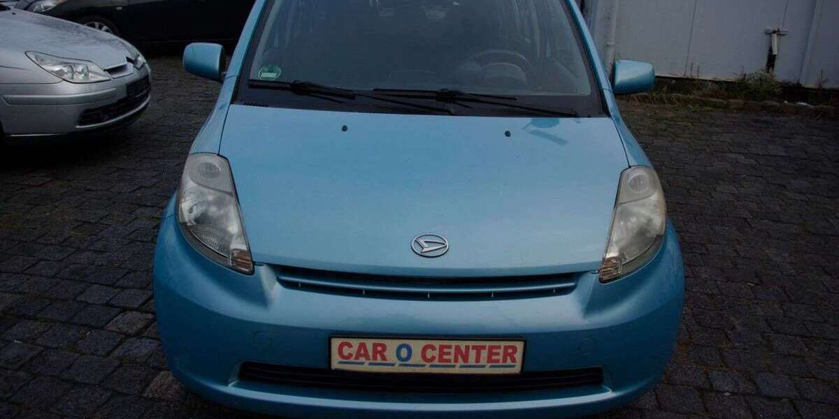 Daihatsu Sirion 149.000 km 2.450 &euro; Bottrop 46242