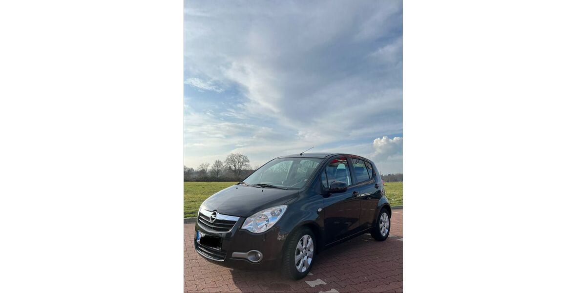 Opel Agila 214.501 km 2.500 &euro; Düren 52351