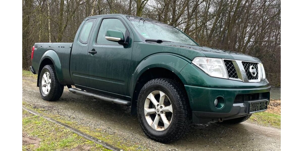 Nissan Navara 158.000 km 9.790 &euro; Bremen 28197