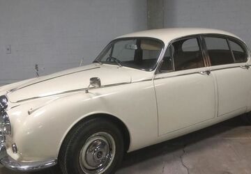 Jaguar Daimler 103.000 km 21.900 &euro; Böhl-Iggelheim 67459