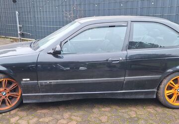 BMW 323 240.198 km 4.500 &euro; Solingen 42699