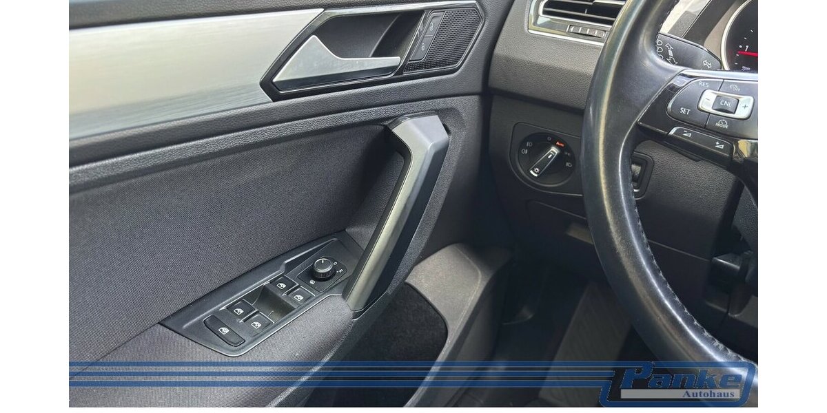 VW Tiguan Comfortline BMT Start-Stopp DSG*PDC*SHZ* 173.609 km 13.990 &euro; Berlin 13187