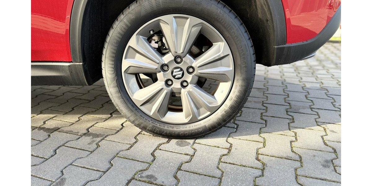 Suzuki Vitara 1.4 Hybrid 4x2 / Automatik / Kamera 35.000 km 21.490 &euro; Mönchengladbach 41066