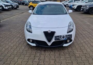 Alfa Romeo Giulietta 179.479 km 7.800 &euro; Großefehn 26629