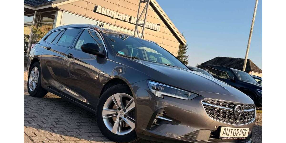 Opel Insignia 99.800 km 16.799 &euro; Mallentin bei Lübeck(B105) 23936