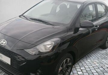 Hyundai i10 1.990 km 16.485 &euro; Bamberg 96052