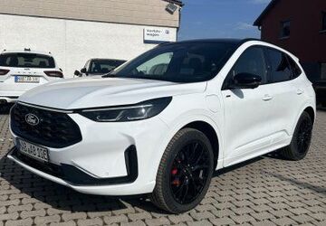 Ford Kuga 12.500 km 38.900 &euro; Nabburg 92507