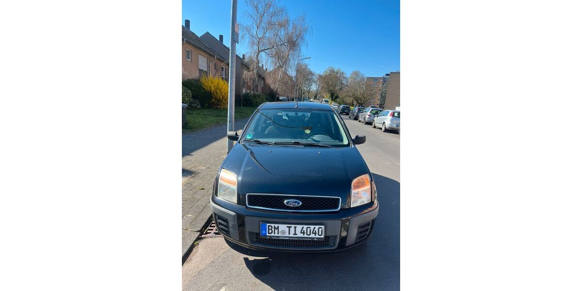 Ford Fusion 155.550 km 2.200 &euro; Wesseling 50389