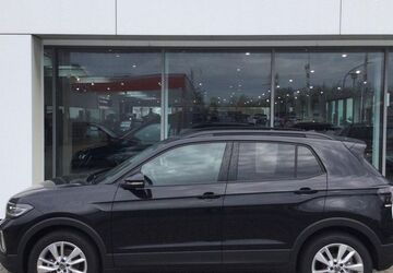 VW T-Cross 1.001 km 28.990 &euro; Niebüll 25899