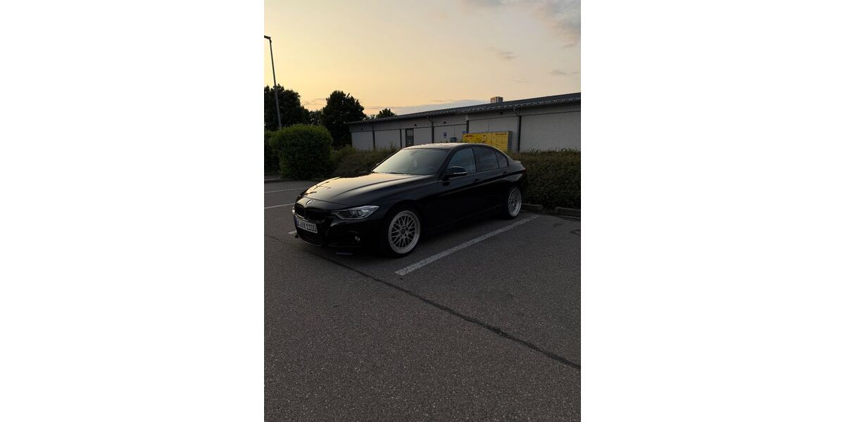 BMW 328 154.245 km 8.000 &euro; Haunstetten 86179