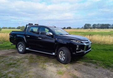 Mitsubishi L200 88.000 km 21.500 &euro; Lüssow 18442