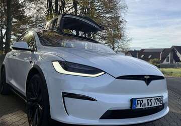Tesla Model X 41.980 km 79.999 &euro; Freiburg 79108