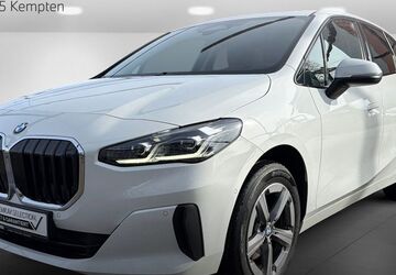BMW 220 Active Tourer 9.740 km 30.880 &euro; Kempten 87435