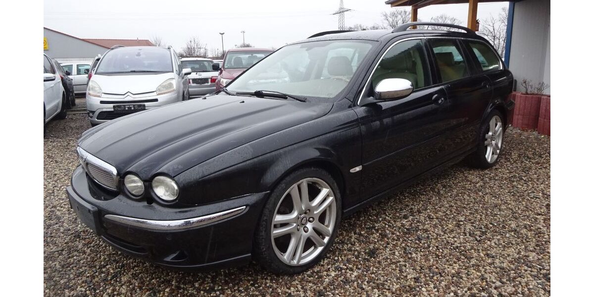 Jaguar X-Type 319.888 km 1.500 &euro; Dresden 01219