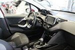 Peugeot 2008 BlueHDi FAP Aut. Allure 68.747 km 13.980 &euro; Euskirchen 53881