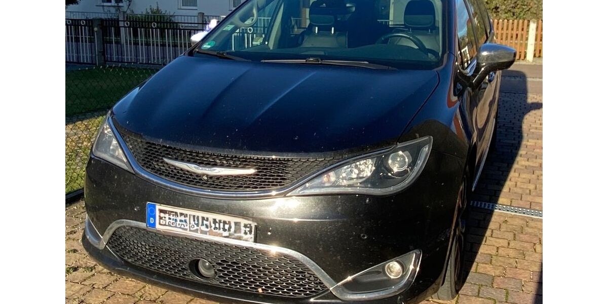 Chrysler Pacifica 155.700 km 19.600 &euro; Dresden 01259