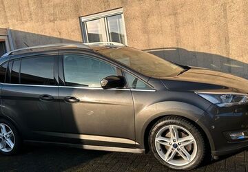Ford Grand C-Max 131.000 km 10.900 &euro; Halver 58553