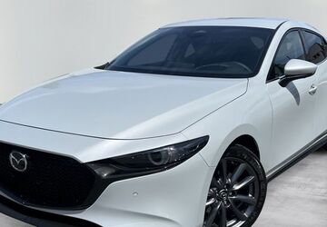Mazda 3 1.205 km 30.490 &euro; Berlin 13599