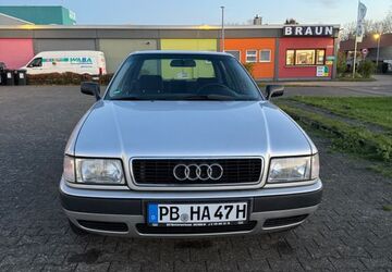 Audi 80 136.000 km 3.850 &euro; Paderborn 33100