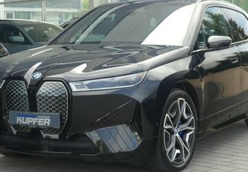 BMW iX 3.420 km 74.700 &euro; Vaihingen / Enz 71665