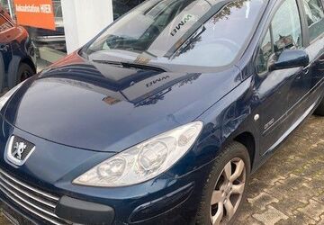 Peugeot 307 123.000 km 3.200 &euro; Halle/Saale 06116