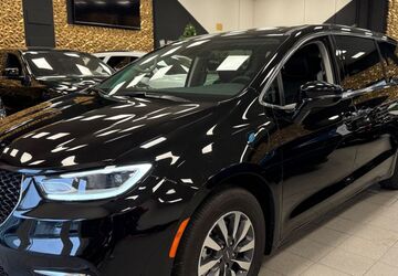 Chrysler Pacifica 10.000 km 44.990 &euro; Wedemark OT Bissendorf 30900