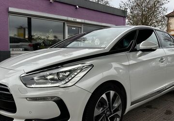 Citroen DS5 119.608 km 10.990 &euro; Kabelsketal OT Gröbers 06184