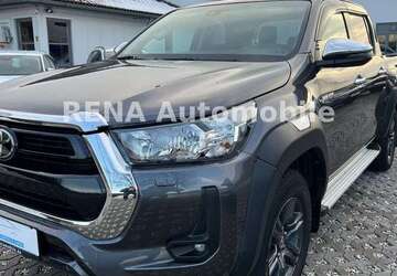 Toyota Hilux 127.094 km 40.990 &euro; Kirchdorf a.Inn 84375