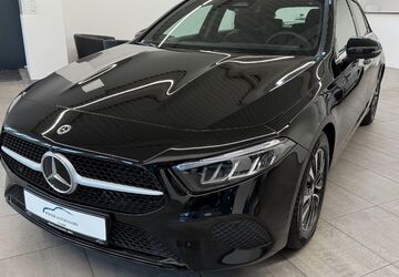 Mercedes-Benz A 180 4.363 km 28.500 &euro; Bonn 53175
