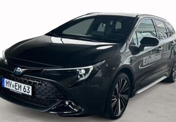 Toyota Corolla 2.000 km 32.960 &euro; Mayen 56727