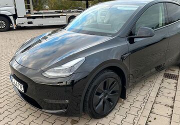 Tesla Model Y 38.625 km 39.800 &euro; Senden 48308