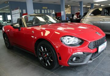Fiat 124 Spider 70.994 km 23.980 &euro; Euskirchen 53881