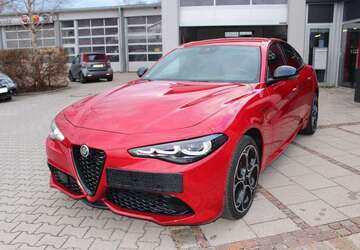 Alfa Romeo Giulia 13.600 km 33.900 &euro; Weilheim 82362
