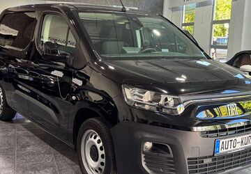 Fiat Doblo 213.891 km 9.800 &euro; München 81829